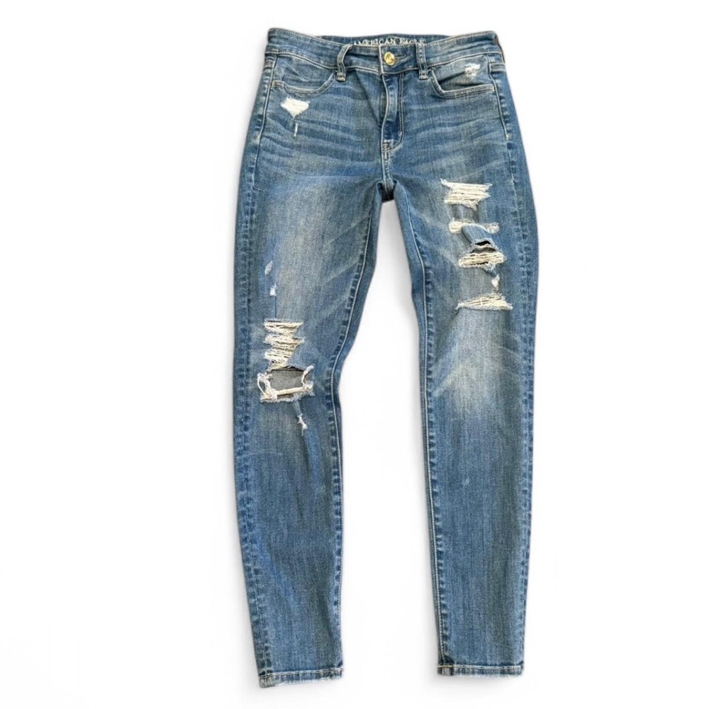 American Eagle Hi Rise Jegging Distressed Denim. Size 2 Short